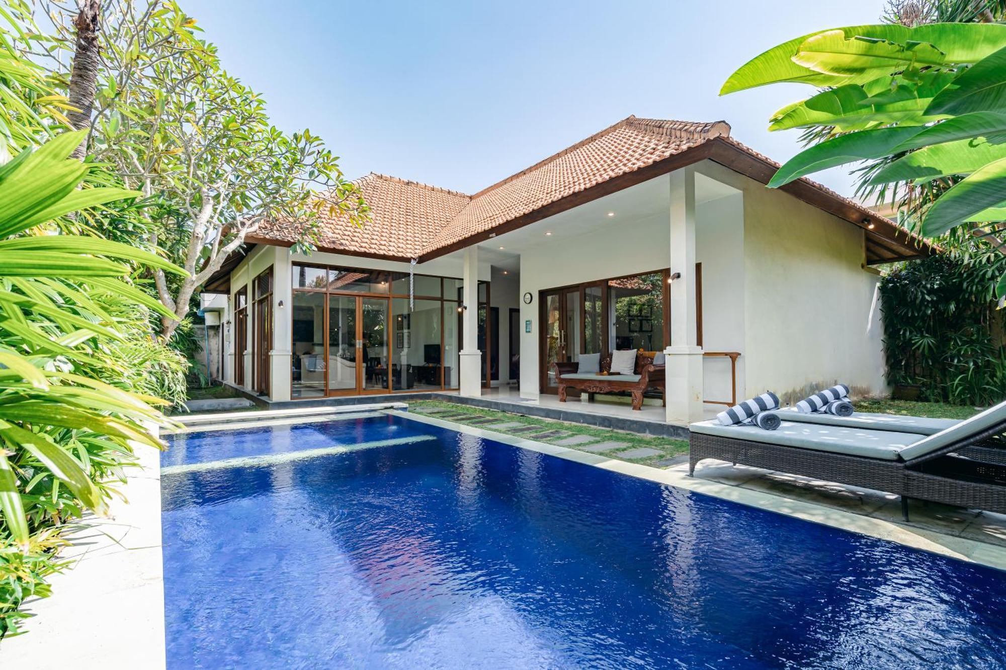 Mahayana Villa Batu Belig - Close To The Beach Canggu Exterior foto
