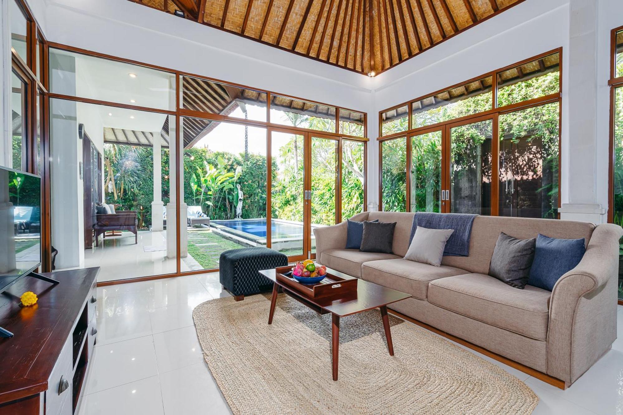 Mahayana Villa Batu Belig - Close To The Beach Canggu Exterior foto