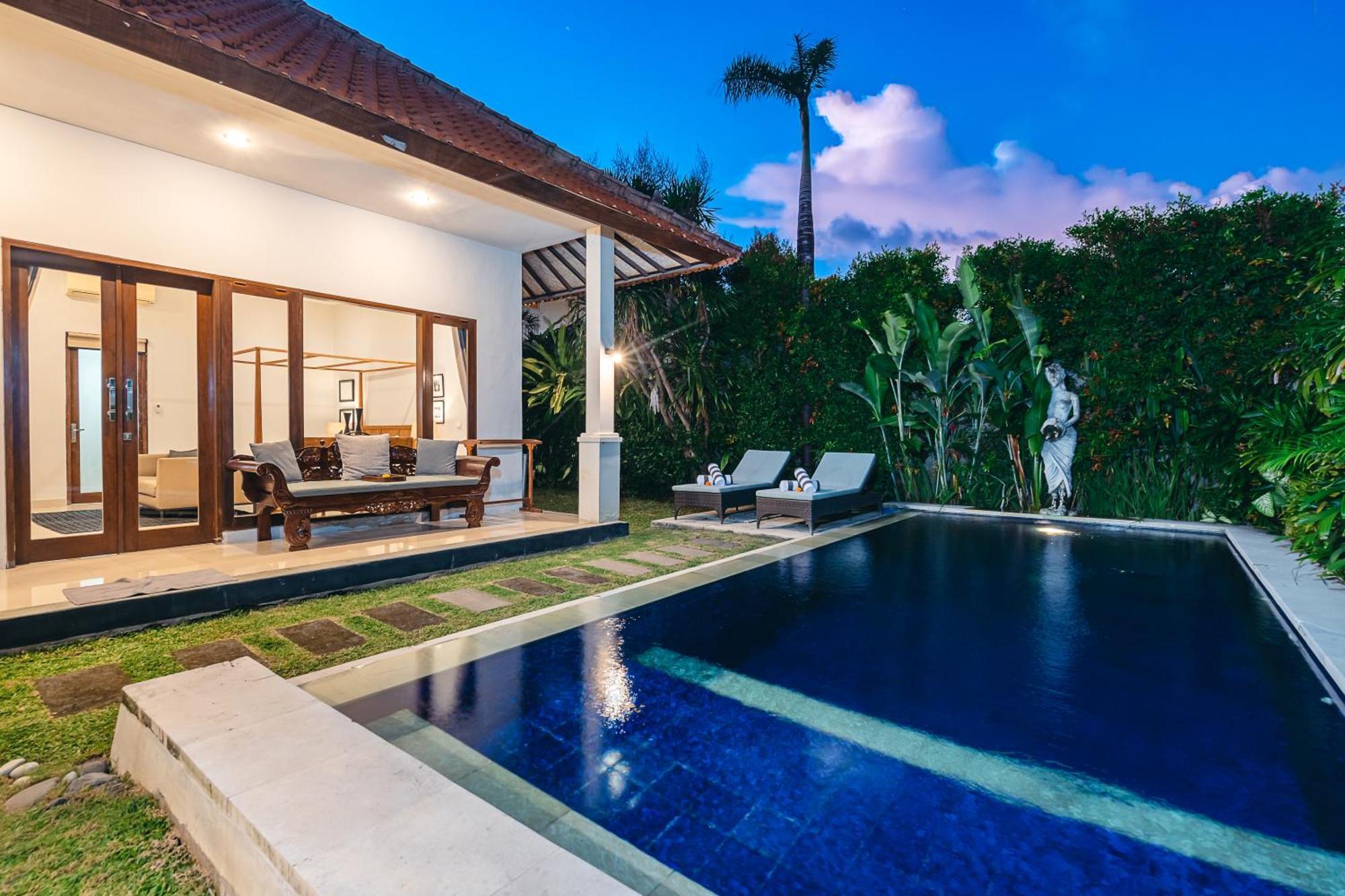 Mahayana Villa Batu Belig - Close To The Beach Canggu Exterior foto