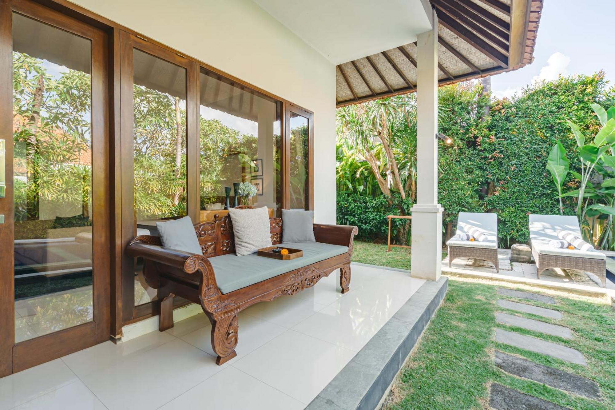 Mahayana Villa Batu Belig - Close To The Beach Canggu Exterior foto