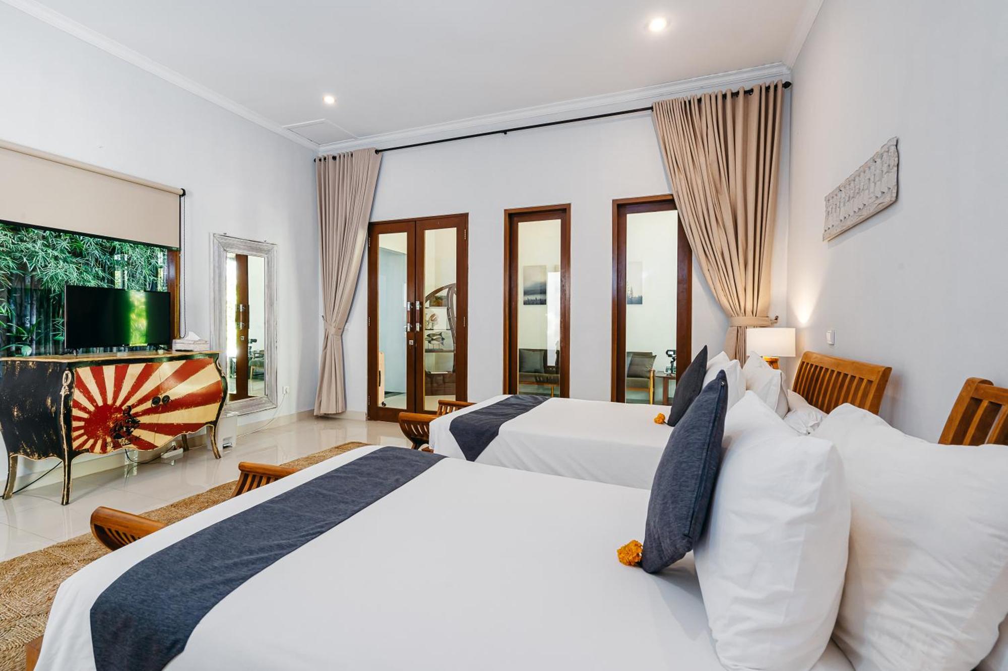 Mahayana Villa Batu Belig - Close To The Beach Canggu Exterior foto